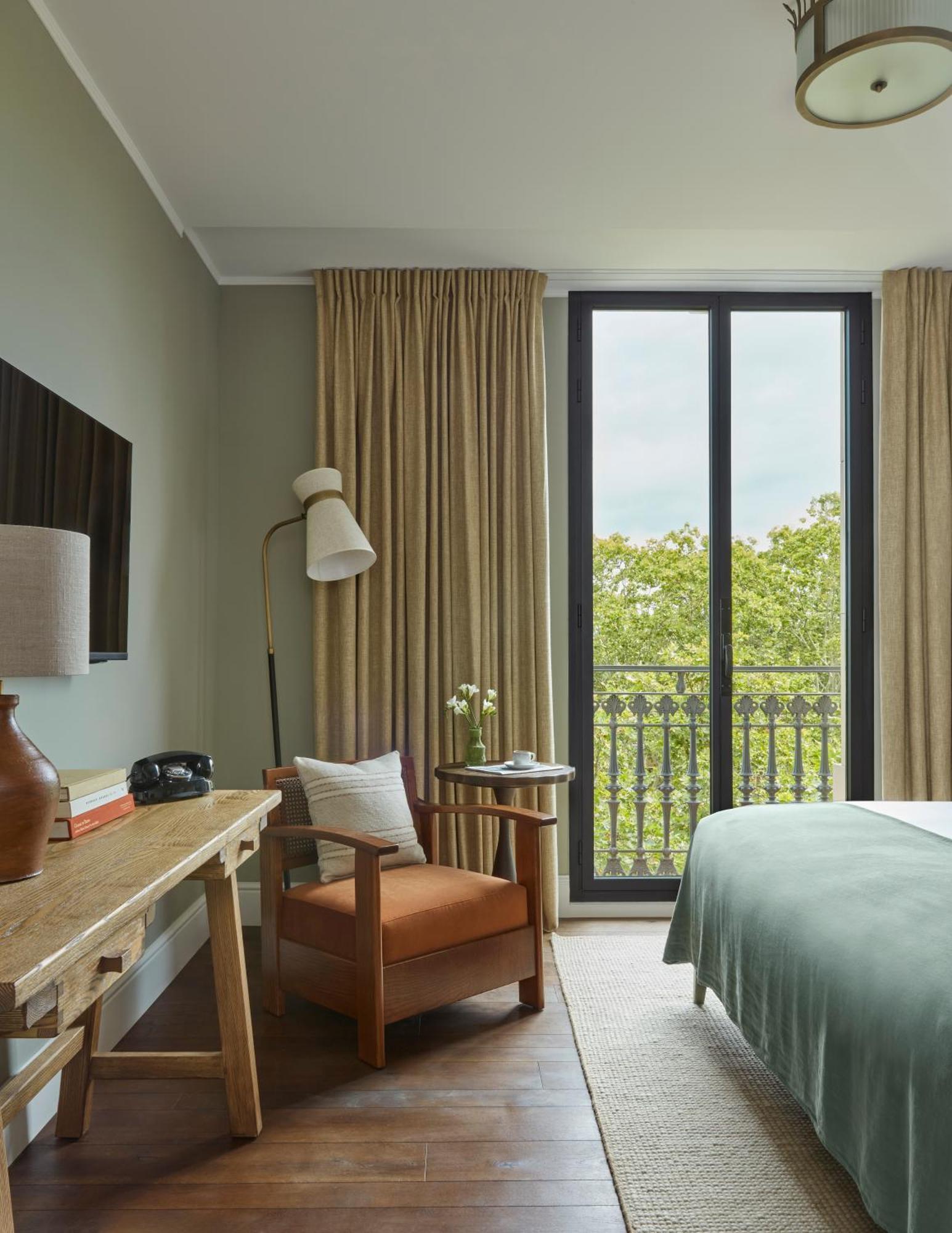 Miiro Borneta Hotell 4*